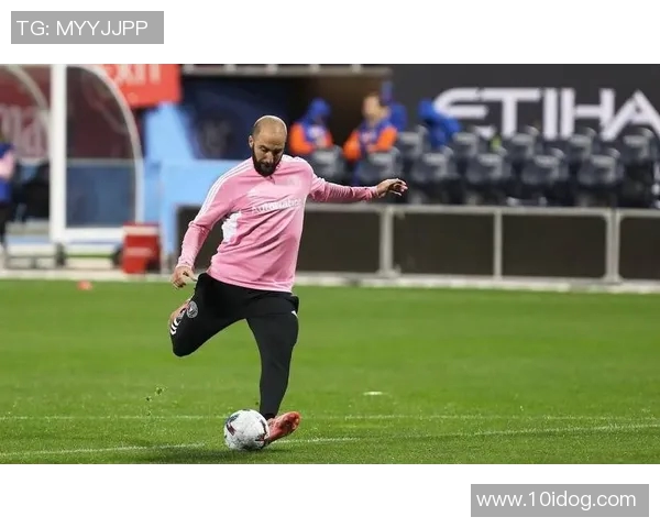 现役足球十大新星崛起未来之星引领全球足坛新潮流