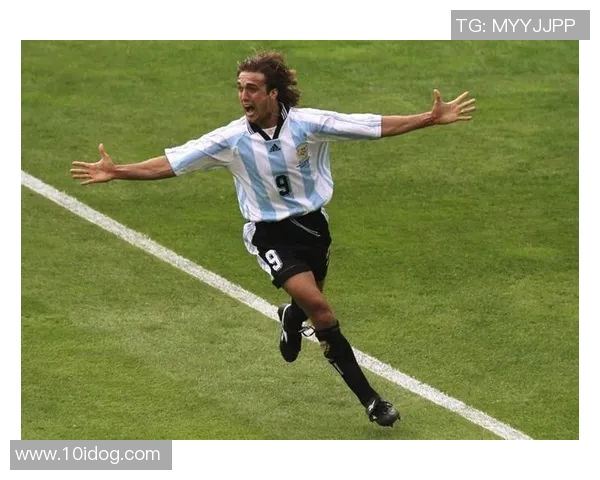 全球足球巨星进球数量最新排名与辉煌纪录盘点 全球足球巨星进球数量最新排名与辉煌纪录盘点